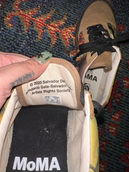 Moma Salvador Dali Vans Low-Top Old Skools - Picture 2 of 6